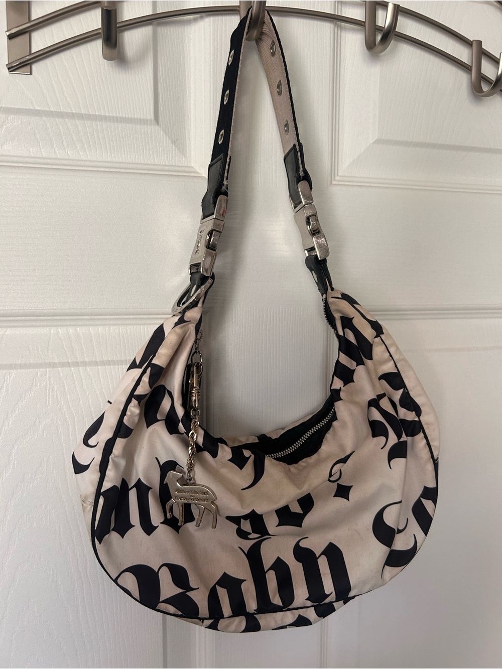 Lesportsac LAMB by Gwen Stefani Black & White Logo-Print Shoulder Bag - Picture 8 of 8